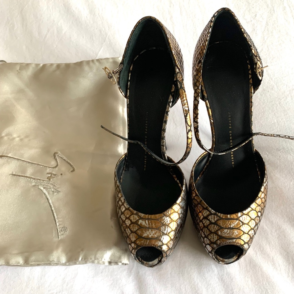 GIUSEPPE ZANNOTI Metallic Snakeskin Print Platform